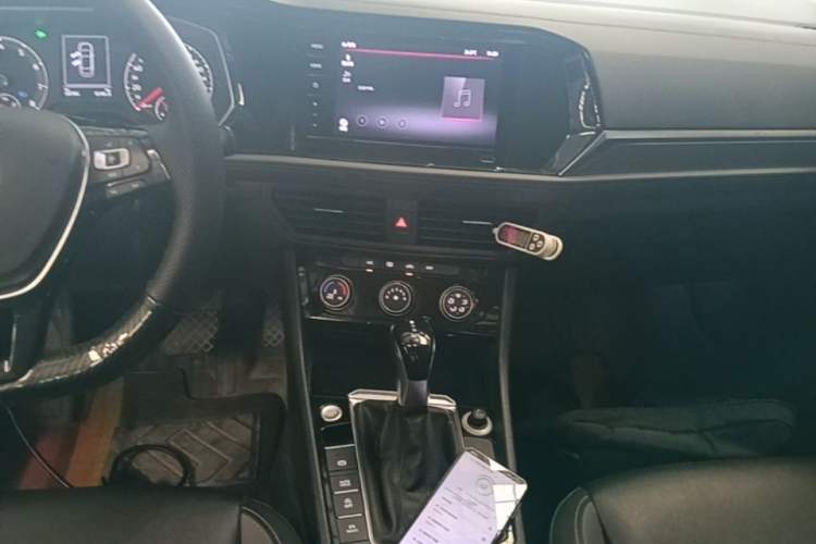 Used Volkswagen Sagitar 2020 280TSI DSG Comfort Version China VI Standard Audio And AC Panel