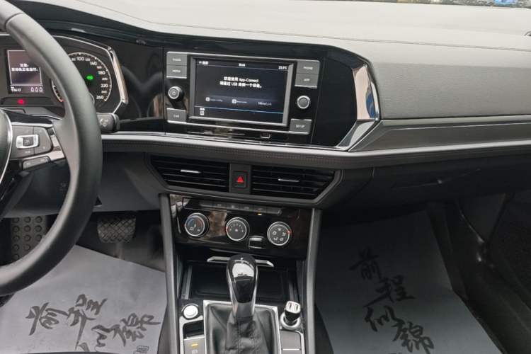 Used Volkswagen Sagitar 2020 280TSI DSG Comfort Version China VI Standard Audio And AC Panel