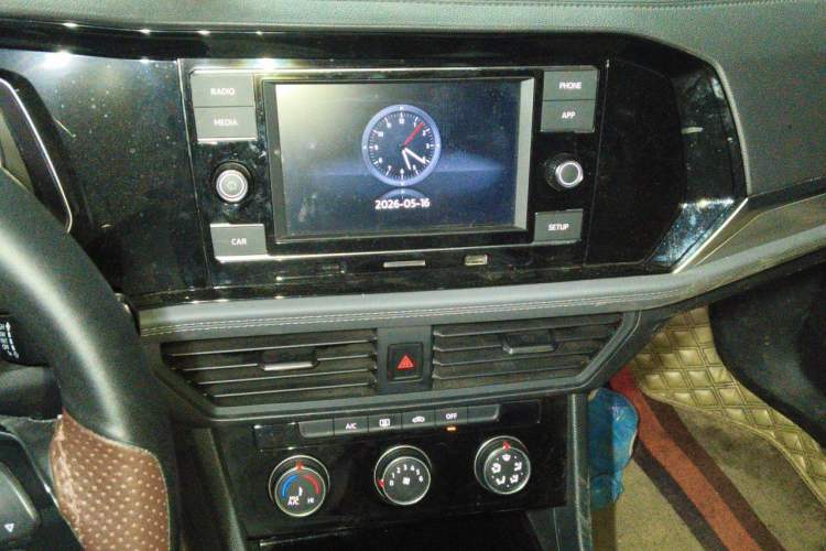 Used Volkswagen Sagitar 2020 280TSI DSG Comfort Version China VI Standard Audio And AC Panel