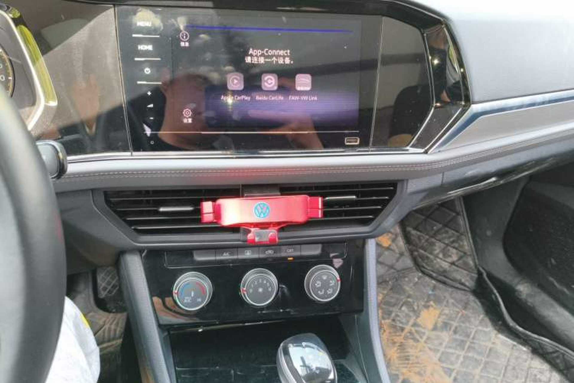 Used Volkswagen Sagitar 2020 280TSI DSG Comfort Version China VI Standard Audio And AC Panel