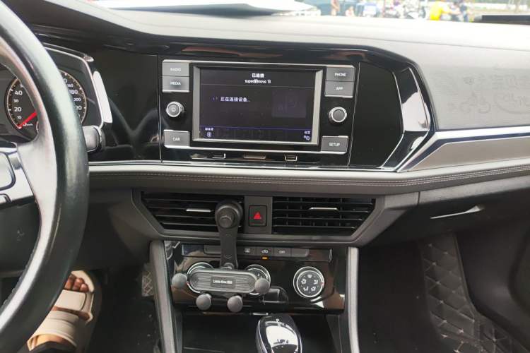 Used Volkswagen Sagitar 2020 280TSI DSG Comfort Version China VI Standard Audio And AC Panel