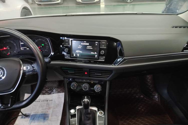 Used Volkswagen Sagitar 2020 280TSI DSG Comfort Version China VI Standard Audio And AC Panel