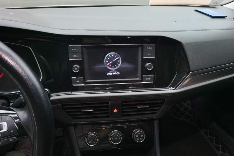 Used Volkswagen Sagitar 2020 200TSI DSG Comfort Version China VI Standard Audio And AC Panel