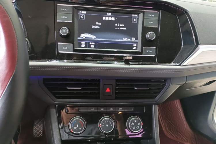 Used Volkswagen Sagitar 2020 280TSI DSG Comfort Version China VI Standard Audio And AC Panel
