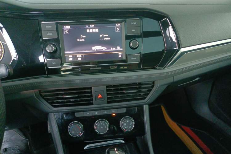 Used Volkswagen Sagitar 2020 200TSI DSG Comfort Version China VI Standard Audio And AC Panel