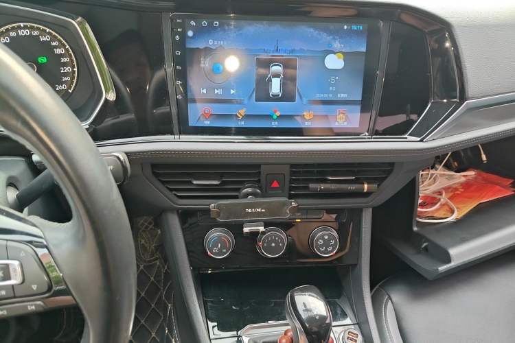 Used Volkswagen Sagitar 2020 280TSI DSG Comfort Version China VI Standard Audio And AC Panel
