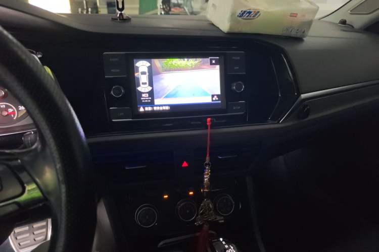 Used Volkswagen Sagitar 2020 280TSI DSG Comfort Version China VI Standard Audio And AC Panel