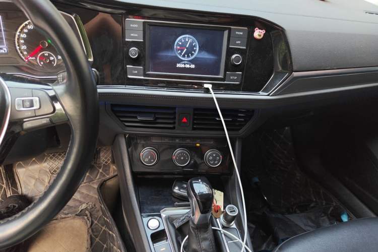 Used Volkswagen Sagitar 2020 280TSI DSG Comfort Version China VI Standard Audio And AC Panel