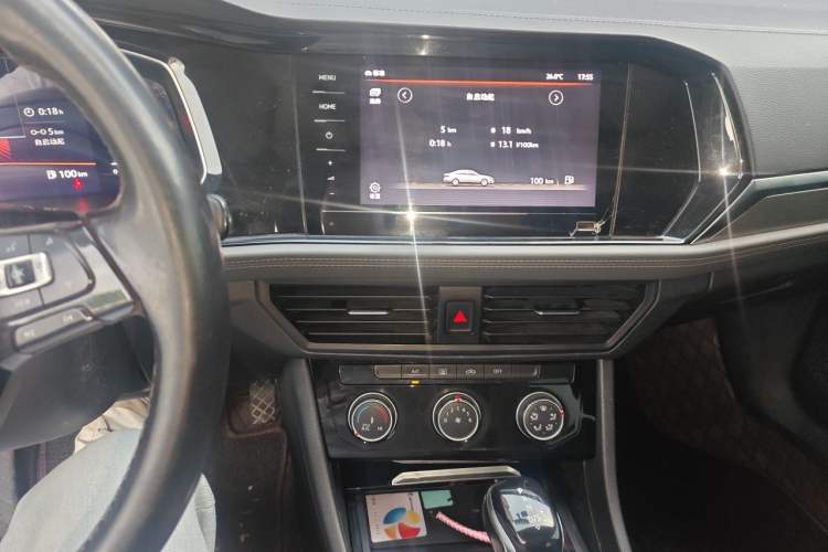 Used Volkswagen Sagitar 2020 280TSI DSG Comfort Version China VI Standard Audio And AC Panel