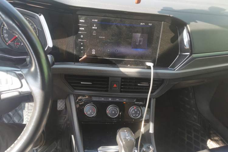 Used Volkswagen Sagitar 2020 280TSI DSG Comfort Version China VI Standard Audio And AC Panel