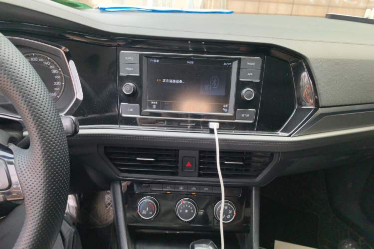 Used Volkswagen Sagitar 2020 280TSI DSG Comfort Version China VI Standard Audio And AC Panel