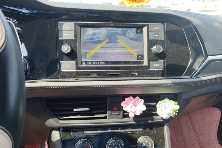Used Volkswagen Sagitar 2020 200TSI DSG Comfort Version China VI Standard Audio And AC Panel