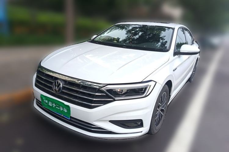 Used Volkswagen Sagitar 2020 200TSI DSG Comfort Version China VI Standard Guazi used car, China used car export, Used car for sale, Used cars, Cheapest cars for sale