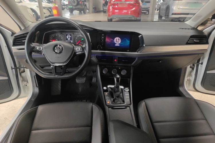 Used Volkswagen Sagitar 2020 280TSI DSG Comfort Version China VI Standard Center Console