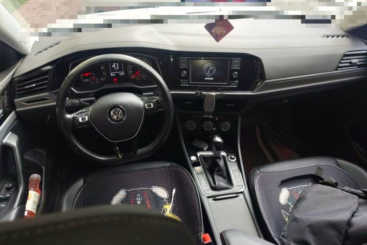 Used Volkswagen Sagitar 2020 280TSI DSG Comfort Version China VI Standard Center Console