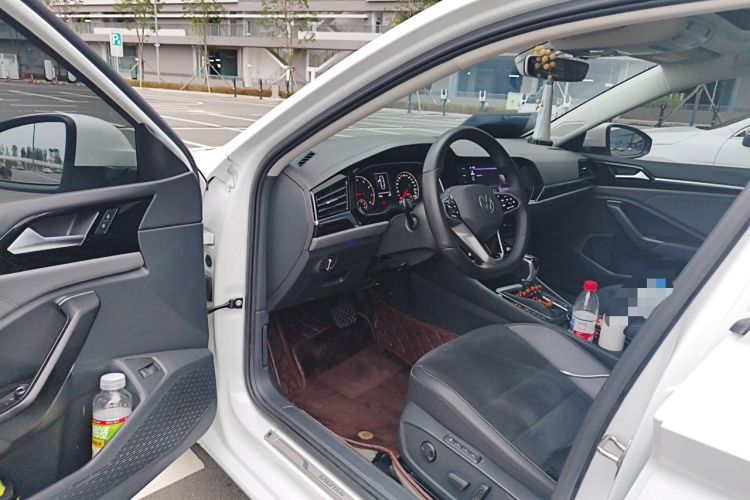 Used Volkswagen Sagitar 2020 280TSI DSG Luxury Version China VI Standard Driver Seat