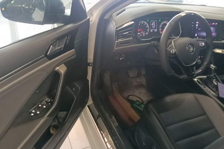 Used Volkswagen Sagitar 2020 280TSI DSG Comfort Version China VI Standard Driver Seat