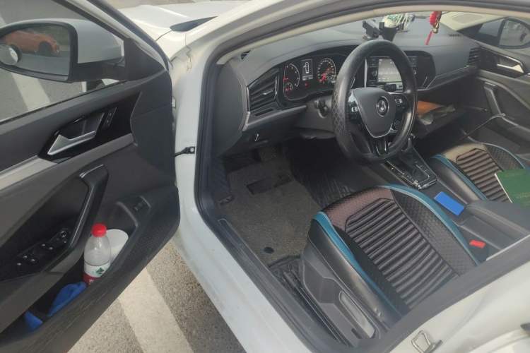 Used Volkswagen Sagitar 2020 200TSI DSG Comfort Version China VI Standard Driver Seat