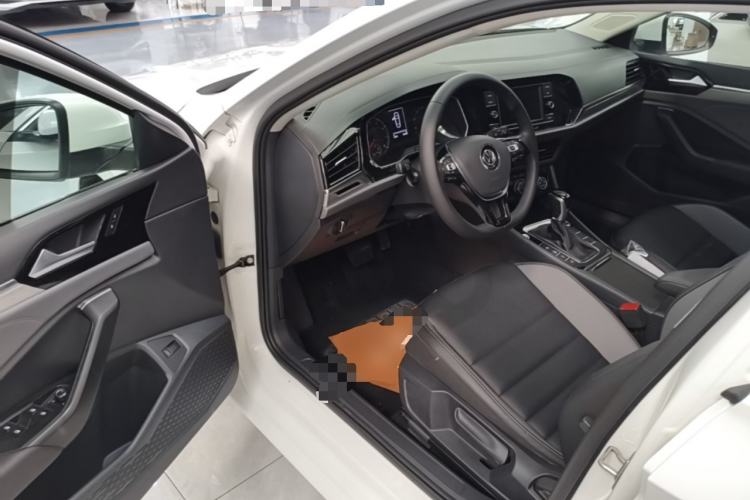 Used Volkswagen Sagitar 2020 200TSI DSG Comfort Version China VI Standard Driver Seat