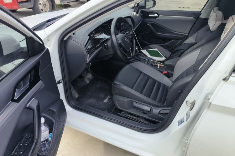 Used Volkswagen Sagitar 2020 280TSI DSG Comfort Version China VI Standard Driver Seat