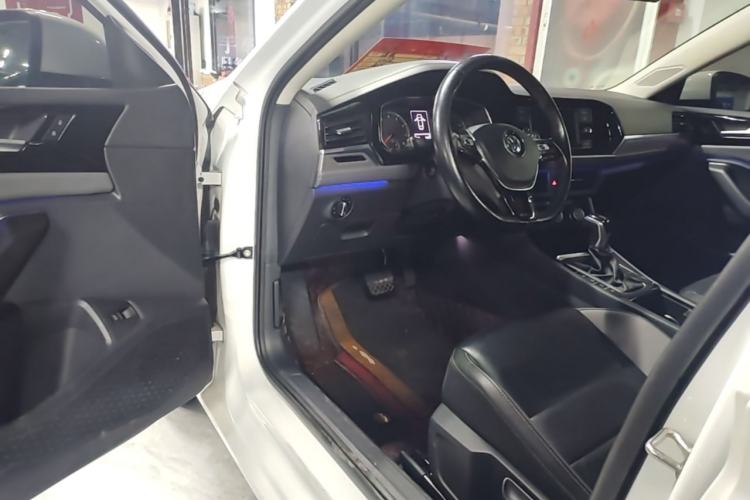 Used Volkswagen Sagitar 2020 200TSI DSG Comfort Version China VI Standard Driver Seat