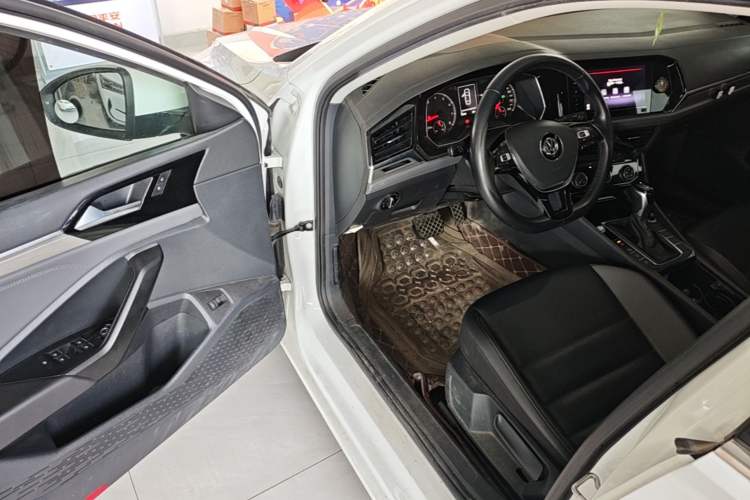 Used Volkswagen Sagitar 2020 280TSI DSG Comfort Version China VI Standard Driver Seat