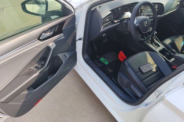 Used Volkswagen Sagitar 2020 200TSI DSG Comfort Version China VI Standard Driver Seat