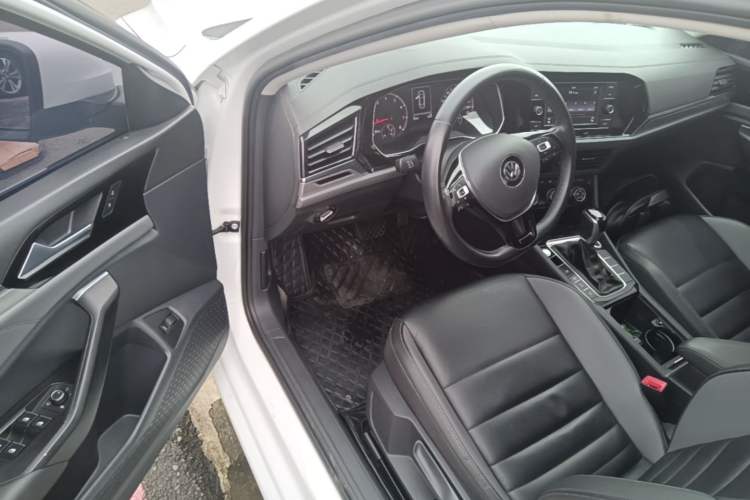 Used Volkswagen Sagitar 2020 280TSI DSG Comfort Version China VI Standard Driver Seat