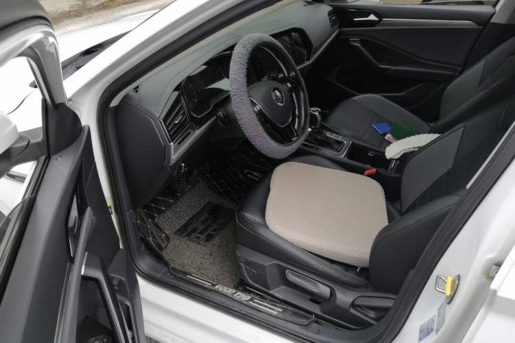 Used Volkswagen Sagitar 2020 280TSI DSG Comfort Version China VI Standard Driver Seat