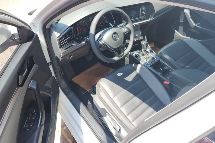 Used Volkswagen Sagitar 2020 280TSI DSG Comfort Version China VI Standard Driver Seat