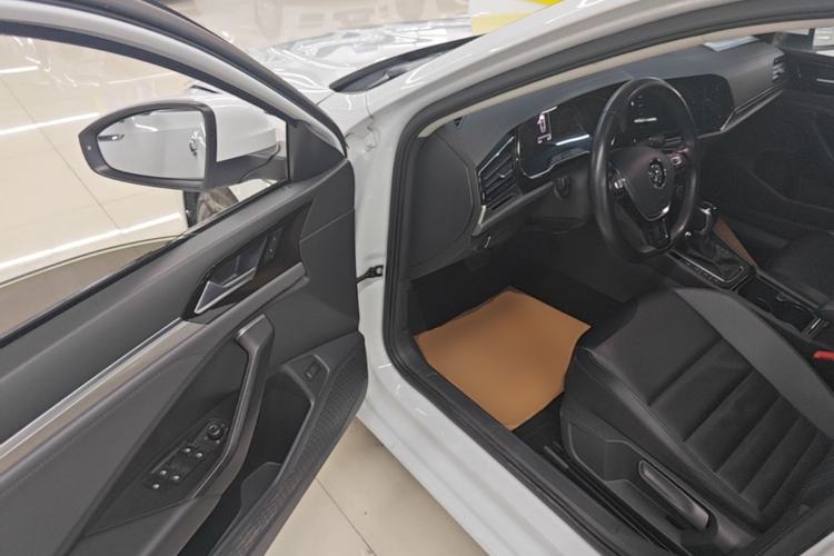 Used Volkswagen Sagitar 2020 280TSI DSG Comfort Version China VI Standard Driver Seat