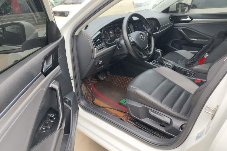 Used Volkswagen Sagitar 2020 280TSI DSG Comfort Version China VI Standard Driver Seat