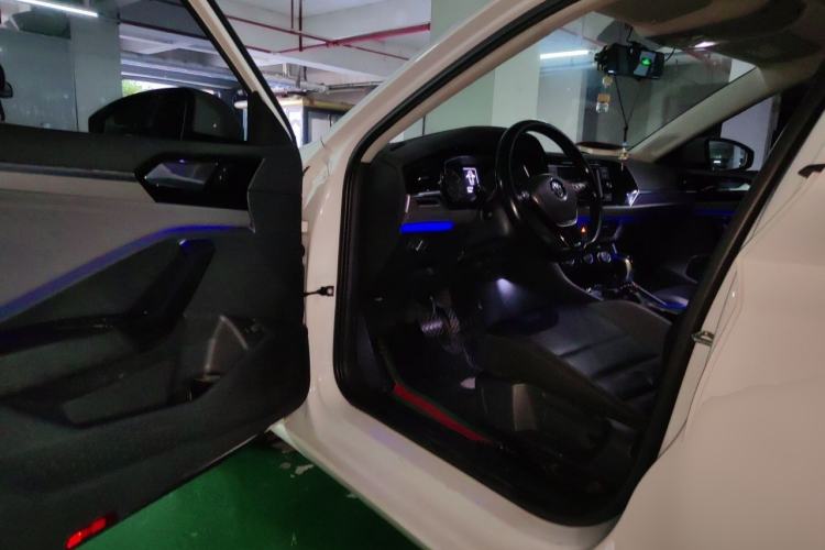 Used Volkswagen Sagitar 2020 280TSI DSG Comfort Version China VI Standard Driver Seat