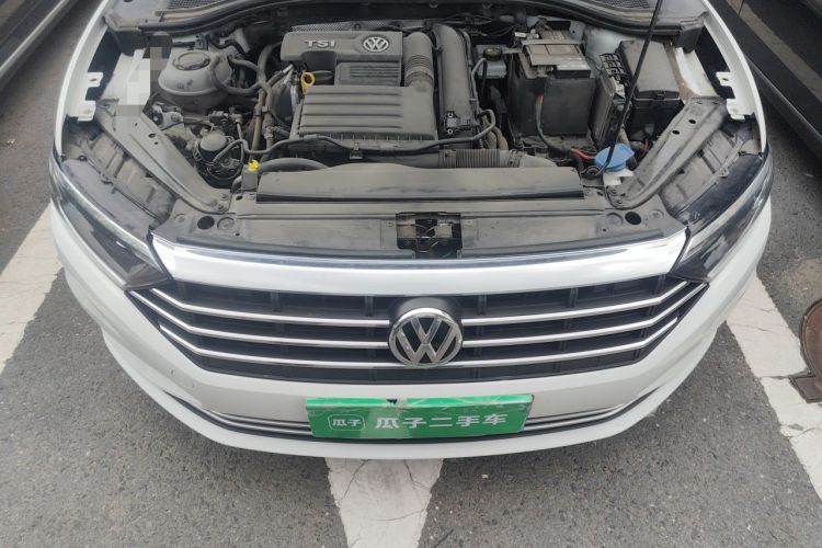 Used Volkswagen Sagitar 2020 280TSI DSG Comfort Version China VI Standard Engine Bay