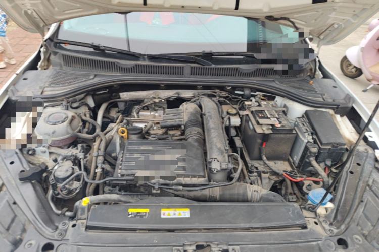Used Volkswagen Sagitar 2020 280TSI DSG Comfort Version China VI Standard Engine Bay