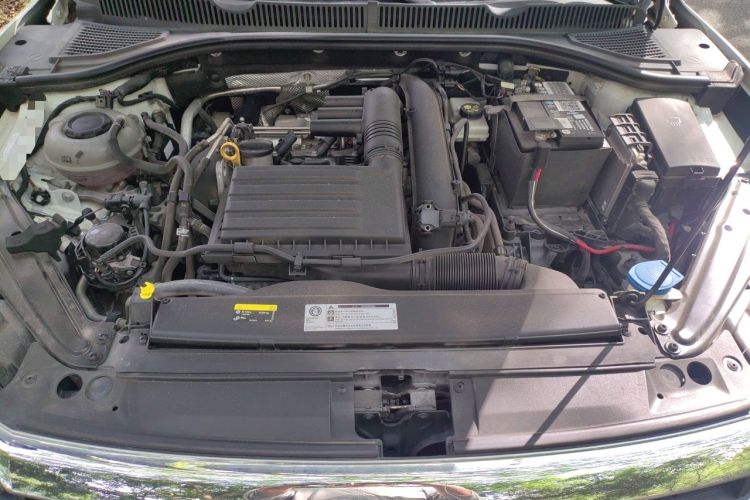 Used Volkswagen Sagitar 2020 280TSI DSG Comfort Version China VI Standard Engine Bay