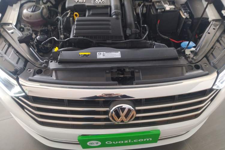 Used Volkswagen Sagitar 2020 280TSI DSG Comfort Version China VI Standard Engine Bay