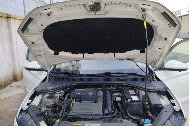 Used Volkswagen Sagitar 2020 280TSI DSG Comfort Version China VI Standard Engine Bay