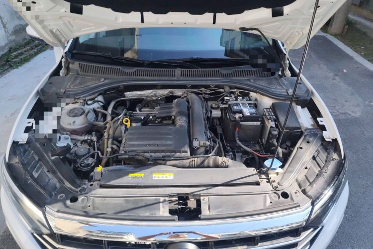 Used Volkswagen Sagitar 2020 280TSI DSG Comfort Version China VI Standard Engine Bay