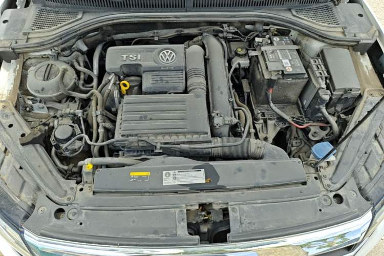 Used Volkswagen Sagitar 2020 280TSI DSG Comfort Version China VI Standard Engine Bay