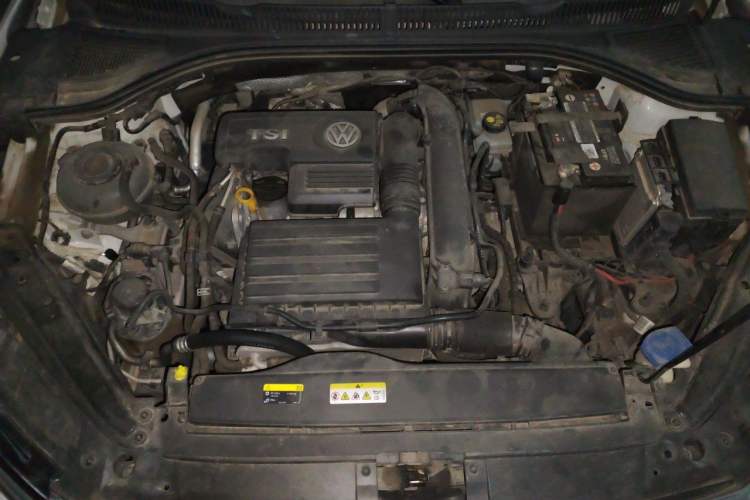 Used Volkswagen Sagitar 2020 280TSI DSG Comfort Version China VI Standard Engine Bay