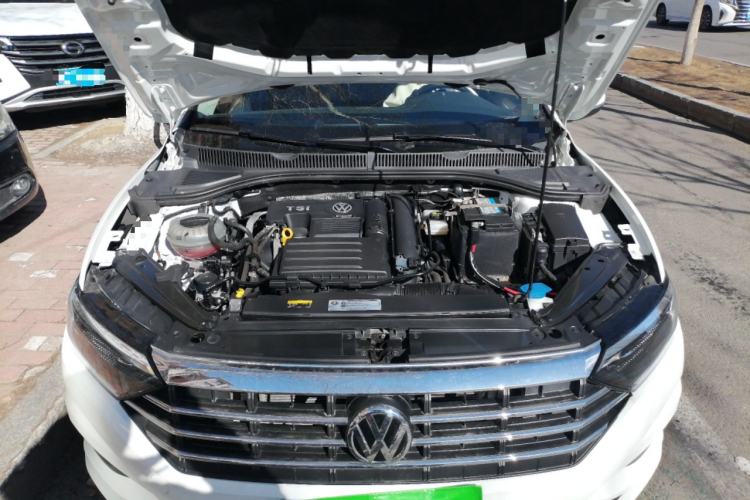 Used Volkswagen Sagitar 2020 200TSI DSG Comfort Version China VI Standard Engine Bay