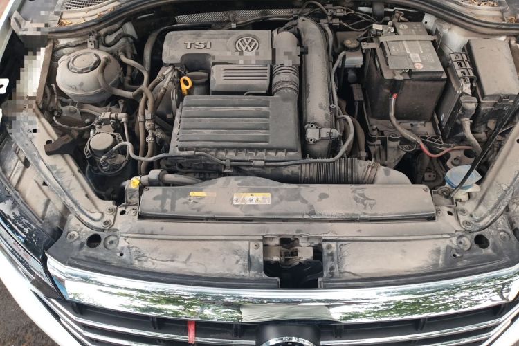 Used Volkswagen Sagitar 2020 200TSI DSG Comfort Version China VI Standard Engine Bay