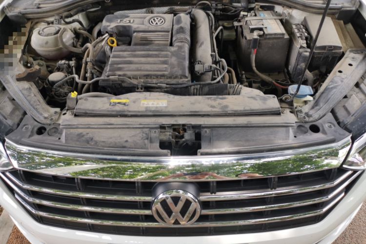 Used Volkswagen Sagitar 2020 280TSI DSG Comfort Version China VI Standard Engine Bay