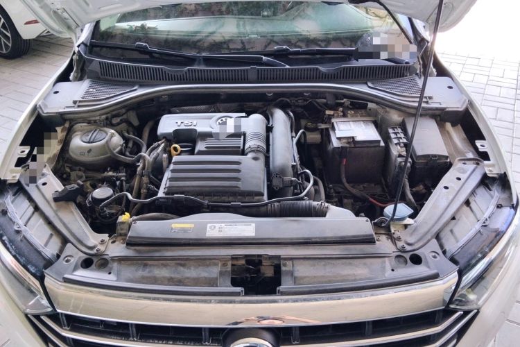 Used Volkswagen Sagitar 2020 280TSI DSG Comfort Version China VI Standard Engine Bay