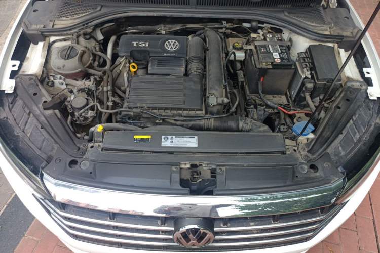 Used Volkswagen Sagitar 2020 280TSI DSG Comfort Version China VI Standard Engine Bay