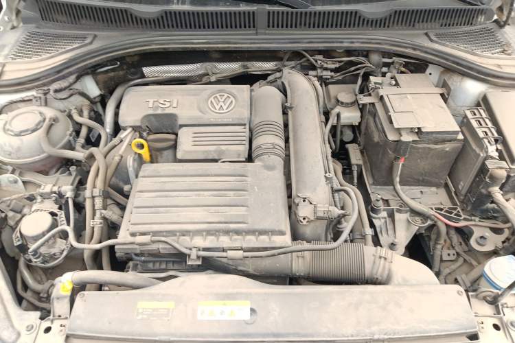 Used Volkswagen Sagitar 2020 280TSI DSG Comfort Version China VI Standard Engine Bay