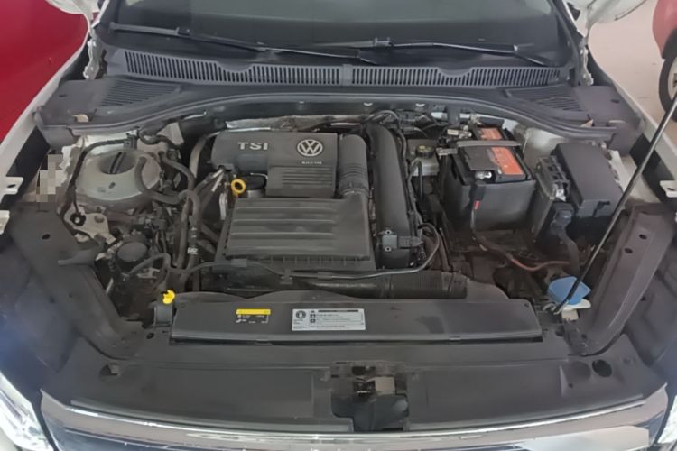 Used Volkswagen Sagitar 2020 280TSI DSG Comfort Version China VI Standard Engine Bay