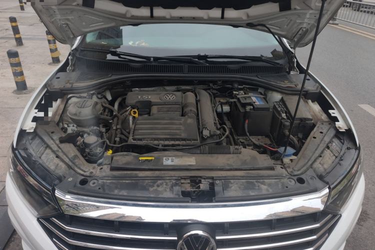 Used Volkswagen Sagitar 2020 280TSI DSG Comfort Version China VI Standard Engine Bay