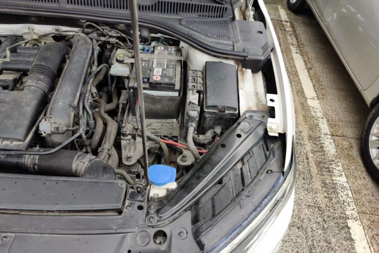 Used Volkswagen Sagitar 2020 280TSI DSG Comfort Version China VI Standard Engine Bay Left